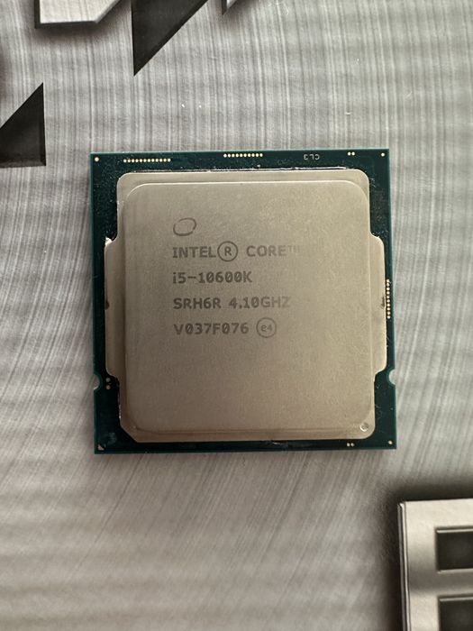 Продам процессор intel