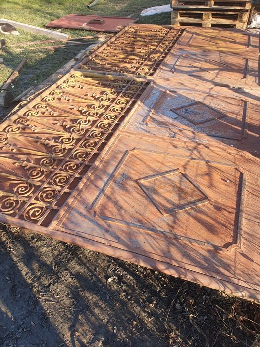 Porți din fier+ panouri gard