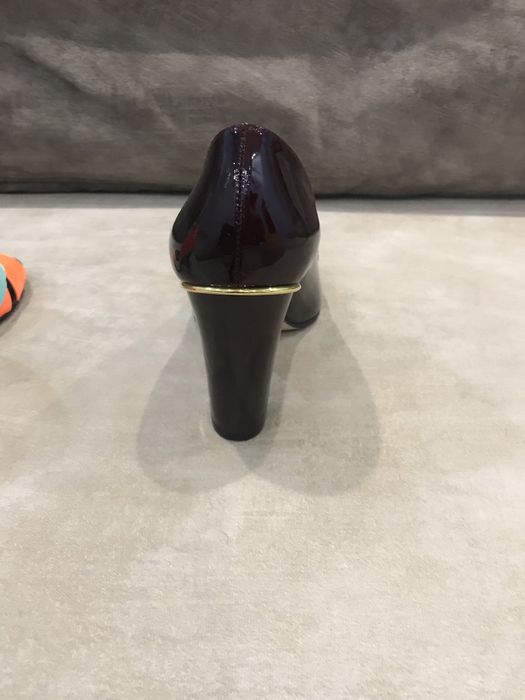 Туфли женские лаковые