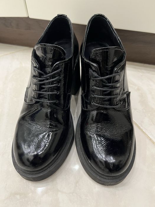 Дамски обувки 37 номер