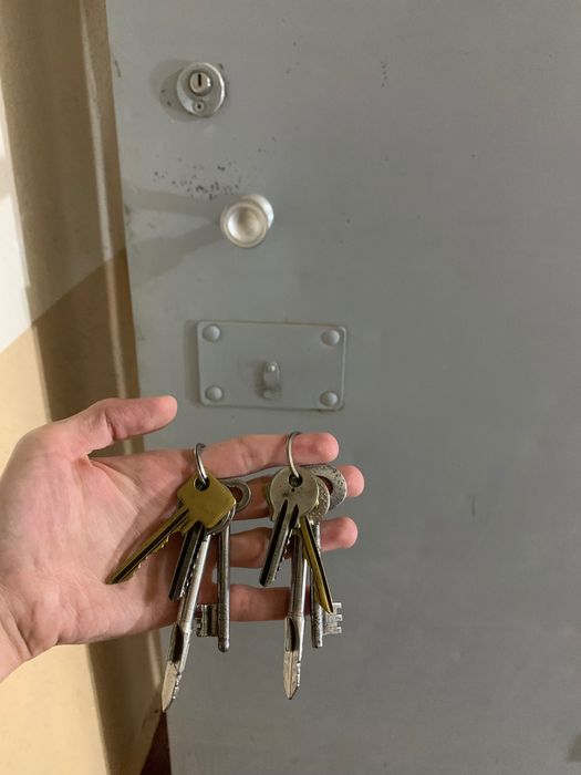 Наружная дверь для дома. Uy uchun tashqi koʻcha eshik