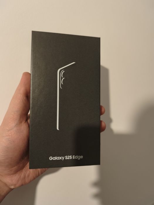 Vând Samsung s25 Edge