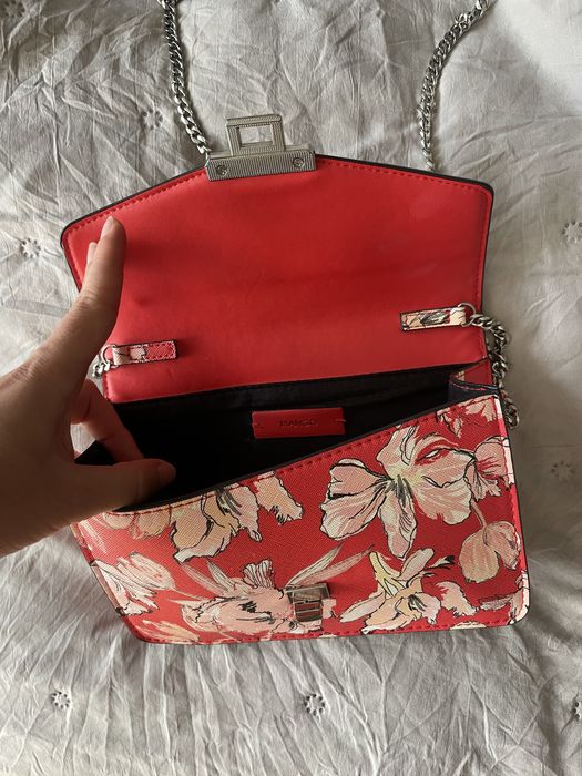 Чанта mango с флорални мотиви