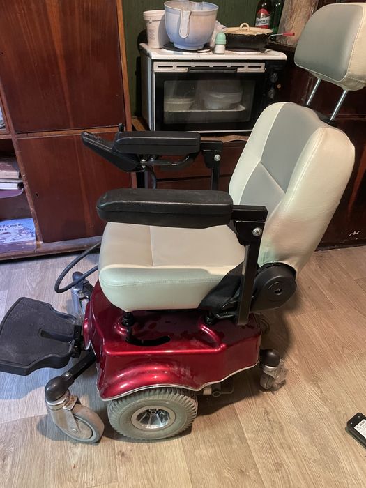 Електрическа инвалидна количка