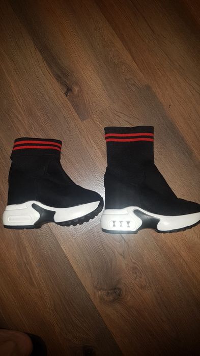 Новые 35р. На резинке