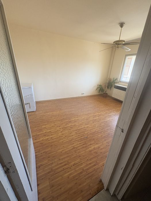 Garsonieră - Zona Școala 5 Călărași - Apel pentru detalii