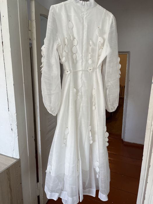 Женское нарядное платье