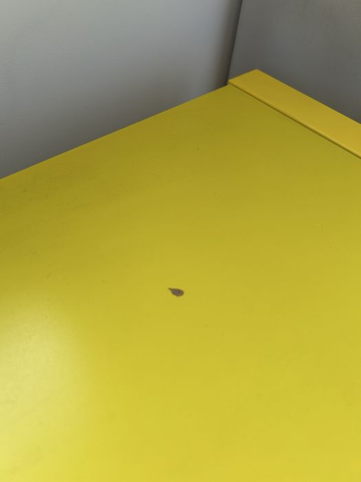 Етажерка/ шкаф Икеа жълт