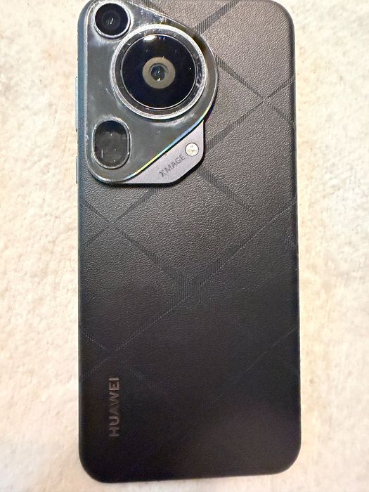 HUAWEI Pura 70 Ultra