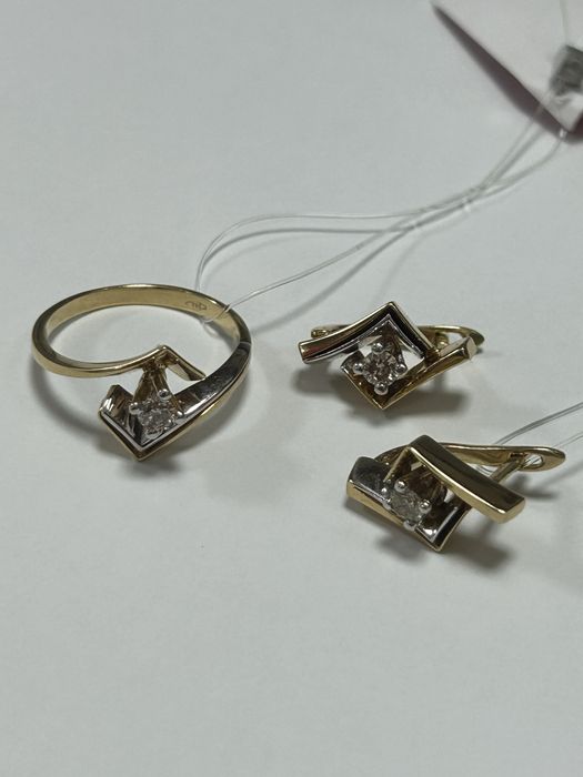 Комплект с бриллиантами 750 проба /Bari Bar Shop/ Рассрочка без %