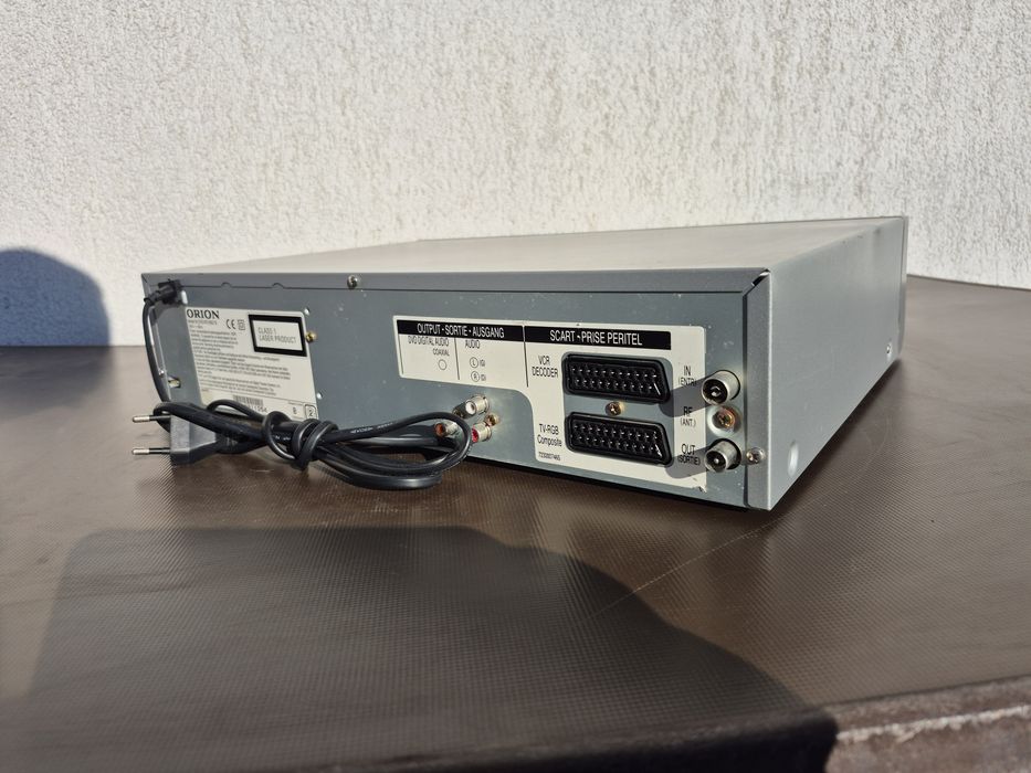Vand DVD / VCR pleyer video recorder marca Orion model  DVD/VR 2953 SI