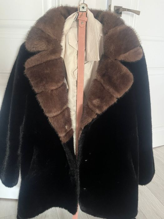 Продам ЭКО шубку в отличном состоянии