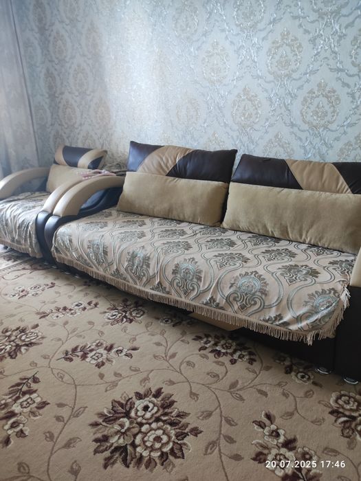 Продается диван с креслом