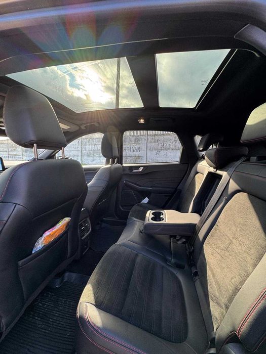 VAND FORD KUGA 2,5l PHEV (plug-in hybrid) AT8, 225 CP, 2023, FULL