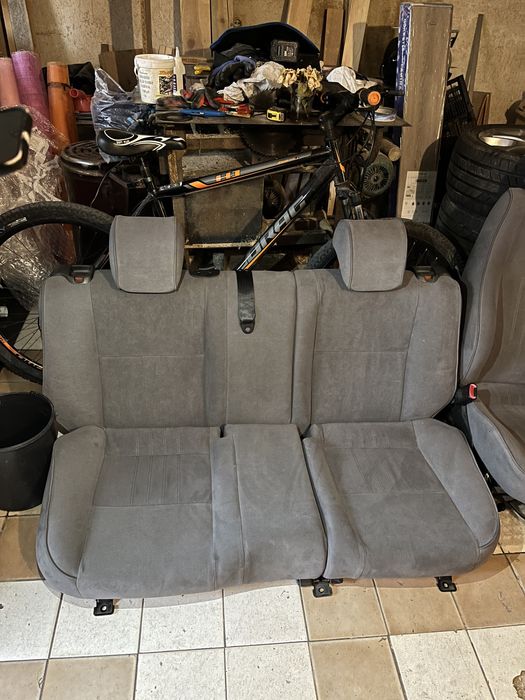 Седалки за Alfa Romeo 147 & 156 алфа ромео