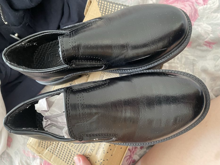 Продам туфли для мальчика