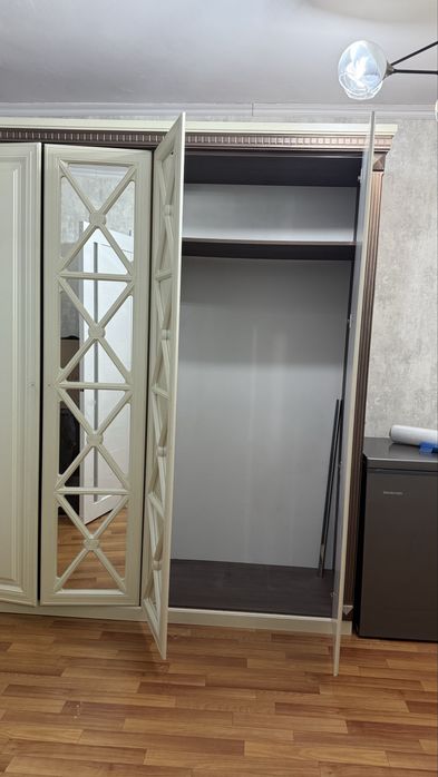 Продам шкаф в спалью