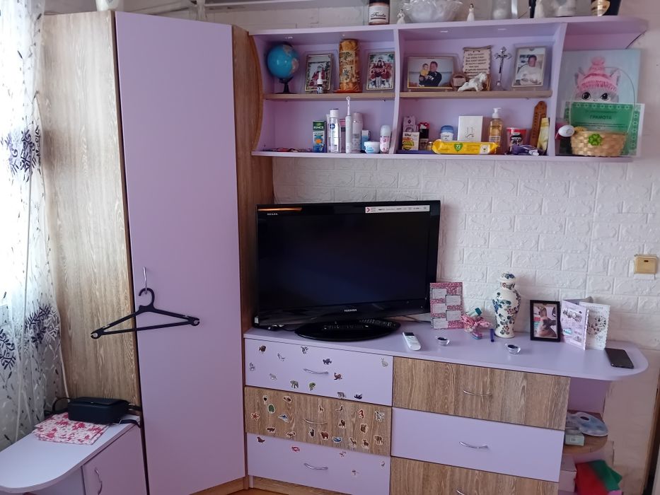 Обзавеждане за детска/юношеска  стая