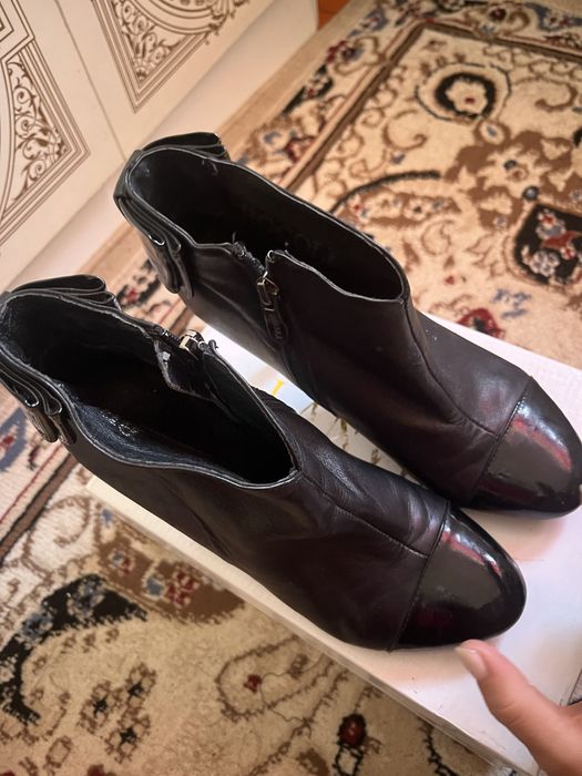 Полуботинки