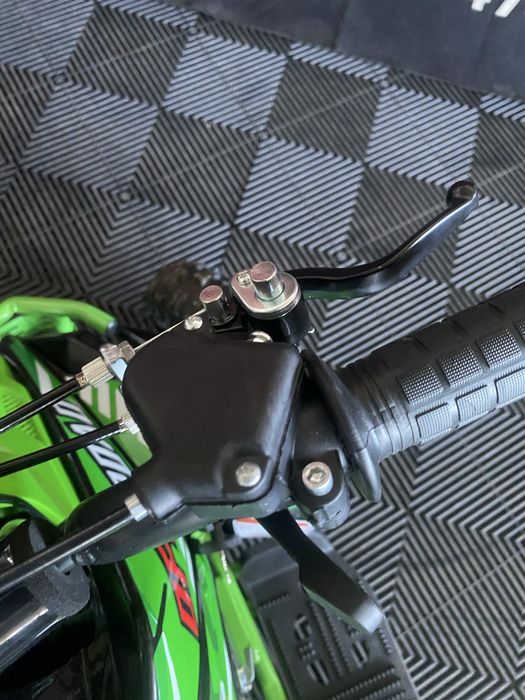 Atv  quad 49cc ultra nou cu garantie si livrare in tara