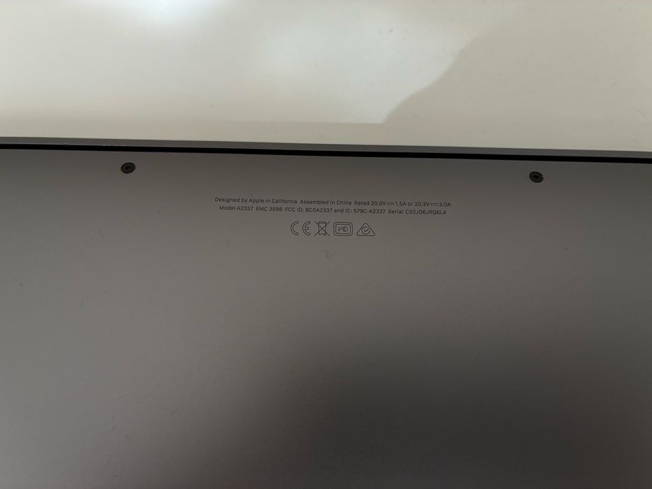 Macbook Air M1 (2020)