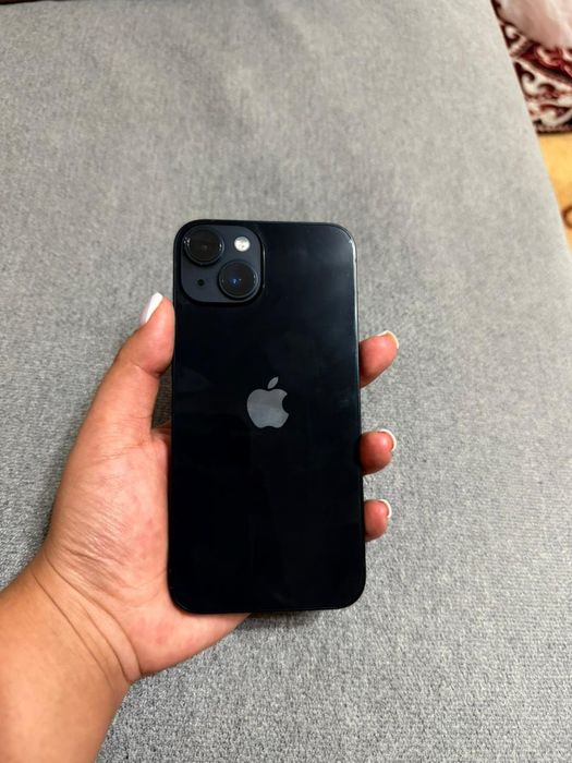 Продам Iphone 14