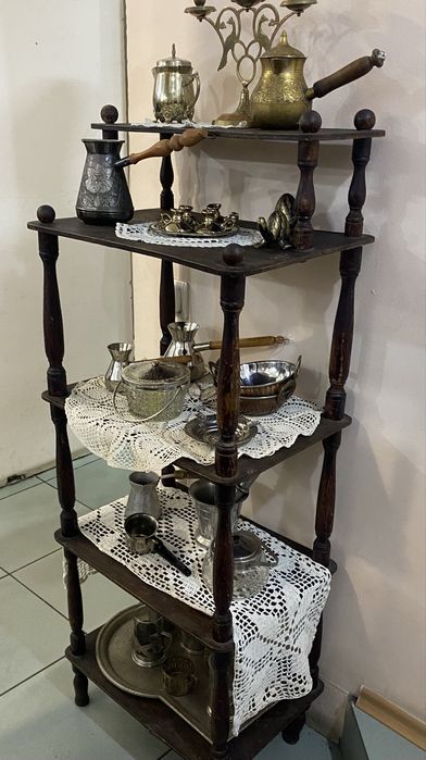 Этажерка советская