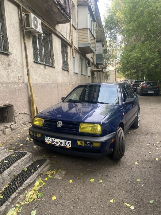 Volkswagen vento 1.8