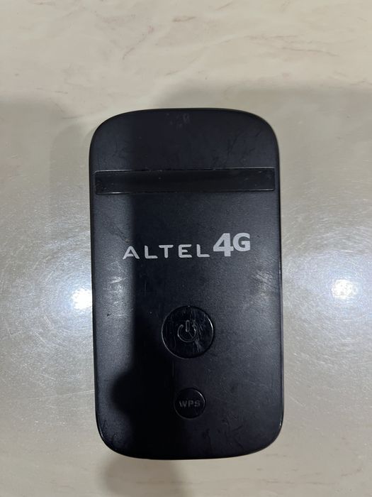 Продам модем все симки читает