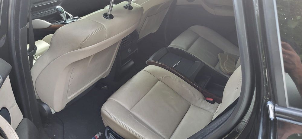 De vanzare bmw x6 35d 286 de cai
