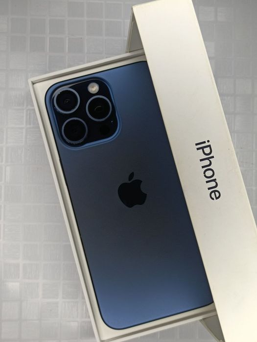 iPhone 15 Pro Max  ZP/A