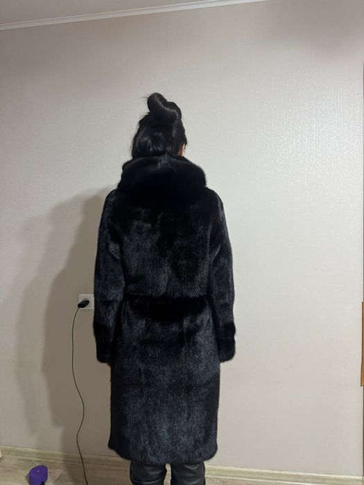 Срочно продам норковые шубы