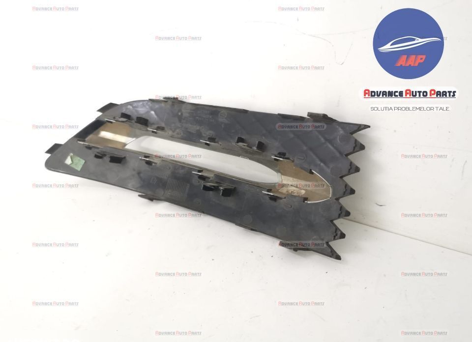 Grila proiector stanga cod A1728859223 originala Mercedes-Benz SLK-Cla