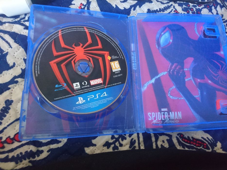 Диск для игр на пс 4 spider man