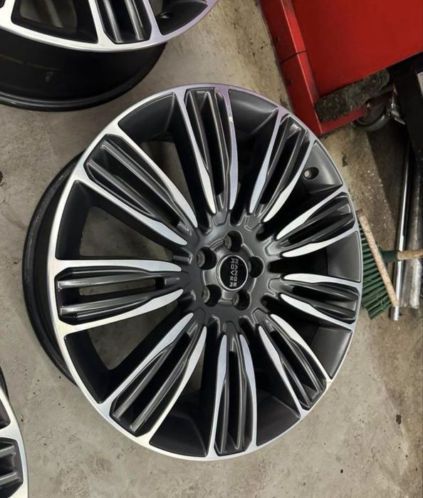 Range Rover джанти 22 цола оригинални