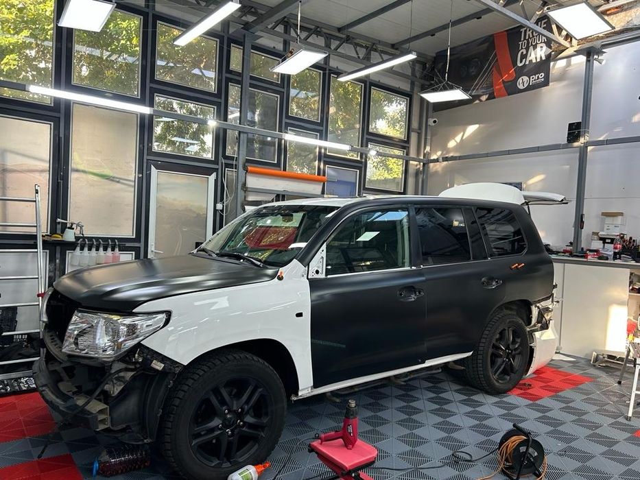 Colantari auto integrale și inscripționări profesionale