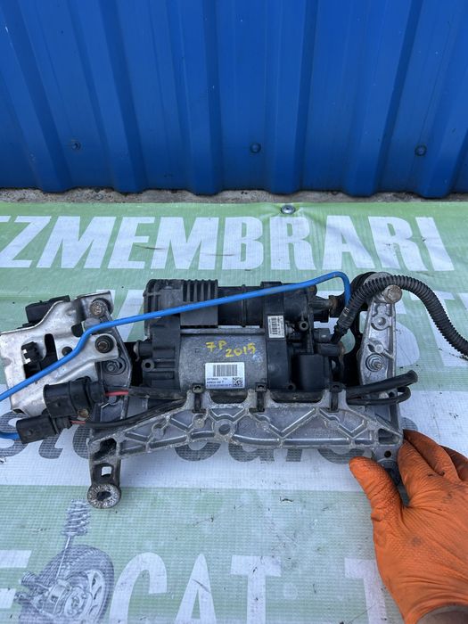 Compresor aer  perne Volkswagen Touareg 7P