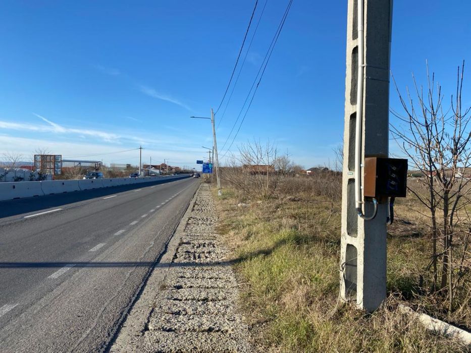 Vand teren pe Drumul European 70 , Racari, Dolj