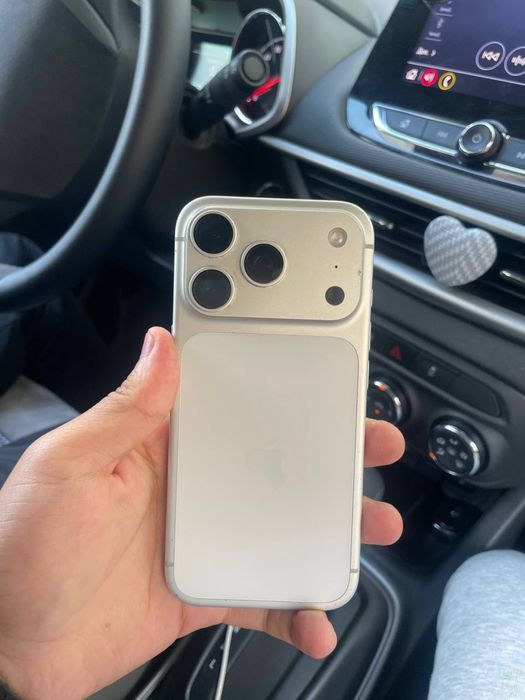 Iphone 17 pro 256 gb sim+esim 98%