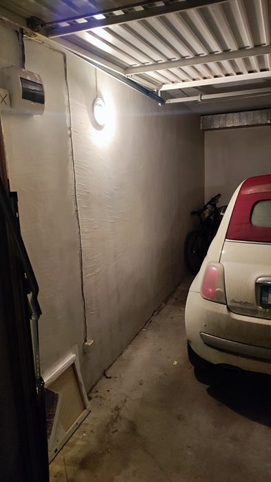 Дава се под наем Гараж / Паркомясто в София, Зона Б-18 - 17 кв.м за 132.6 € - Снимка #4