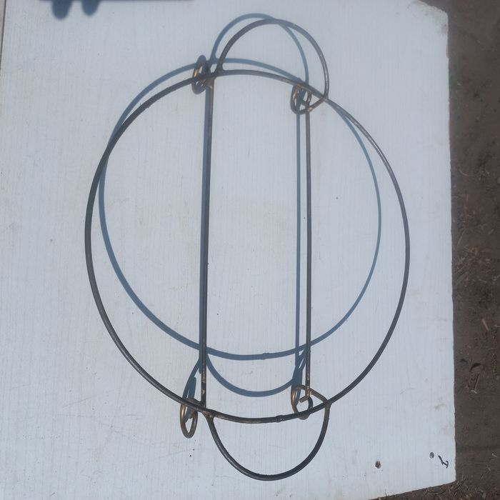 Продам металлические подставки под бешбармак