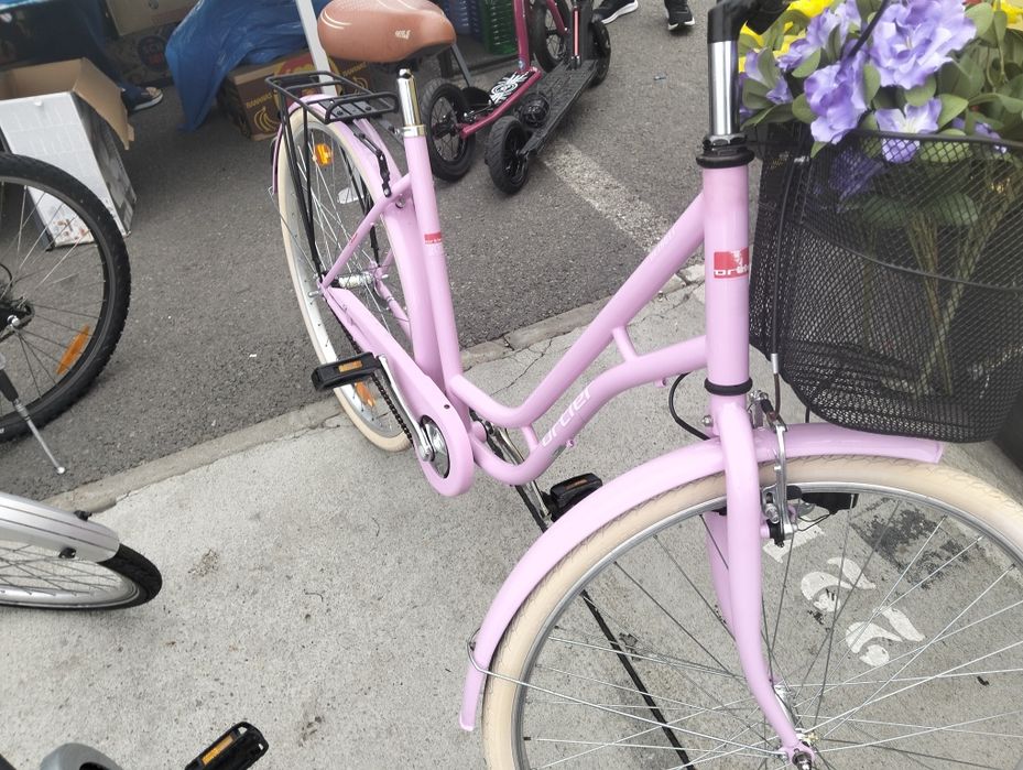 Vand biciclete adulți