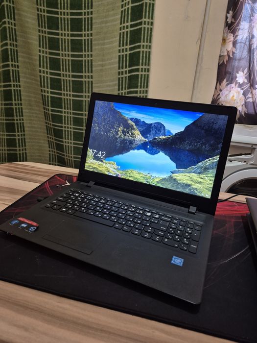 Ноутбук Леново 2018 года