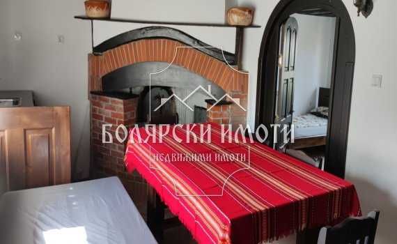 Дава се под наем Къща в с. Харваловци, Област Велико Търново - 150 кв.м за 665 € - Снимка #5