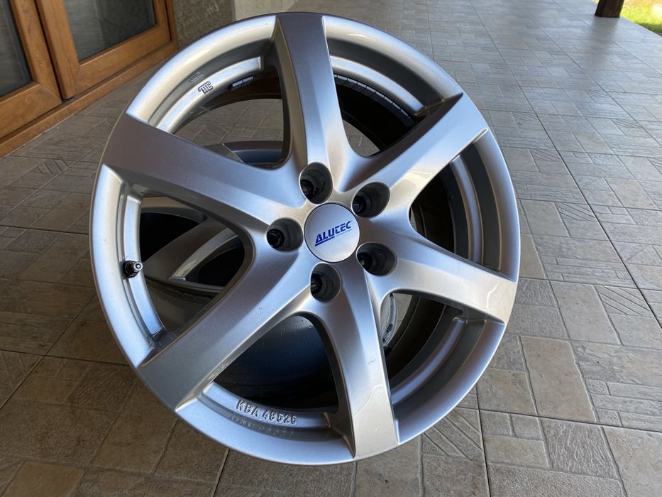 17" 5x114.3 Alutec - Hyundai Kia Honda Toyota Suzuki