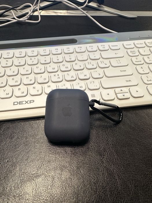 Продам наушники Air pods