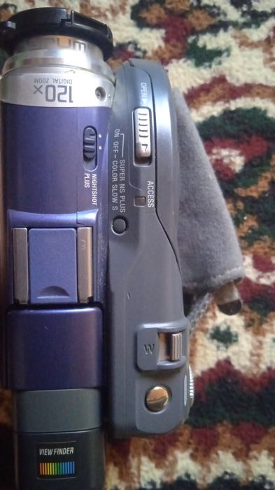 Sony foto aparat 120x oladi