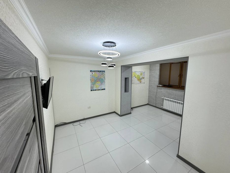 Срочный Аренда офис якасарой район в дол дорога 90 кивадиратов 1600$