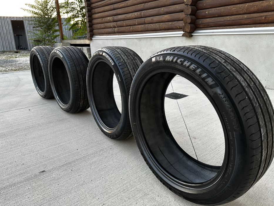 НОВИ! Летни гуми Michelin 235/45/20’