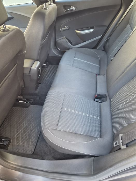 Opel Astra J 1.7 CDTI (Usuzu)